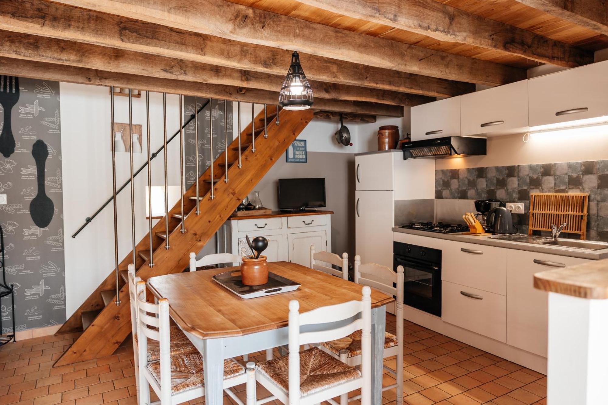 Вилла Le Logis Du Prieure Les Chatelliers-Chateaumur Экстерьер фото